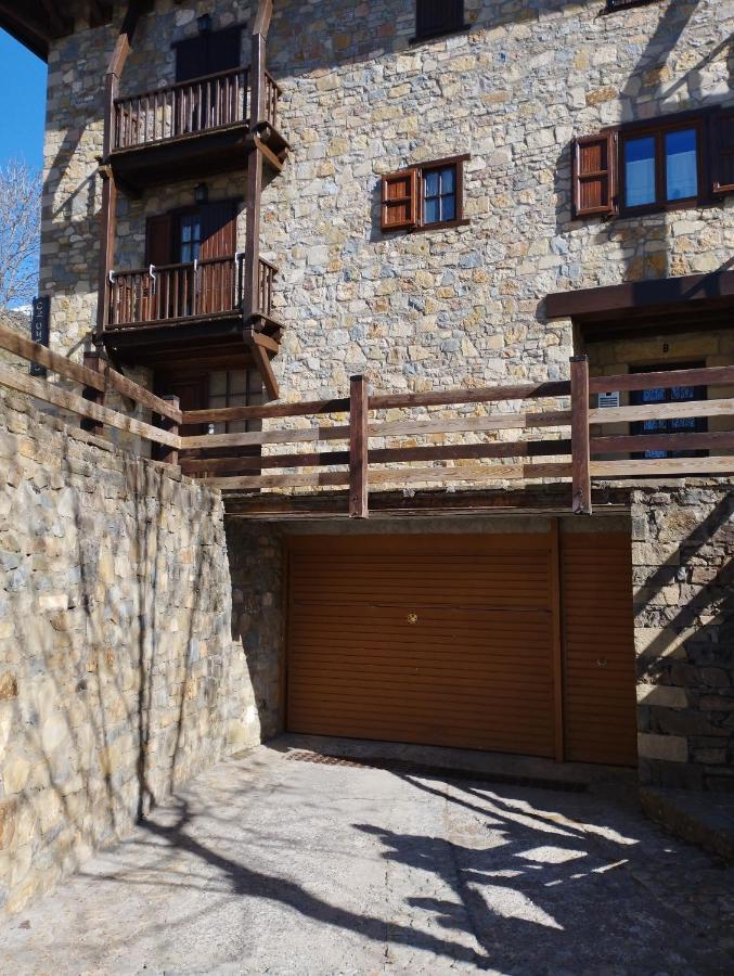 Esqui, Aigueestortes Y Boi-Tauell A Tus Pies En Ebrehogar Pla de l'Ermita Esterno foto