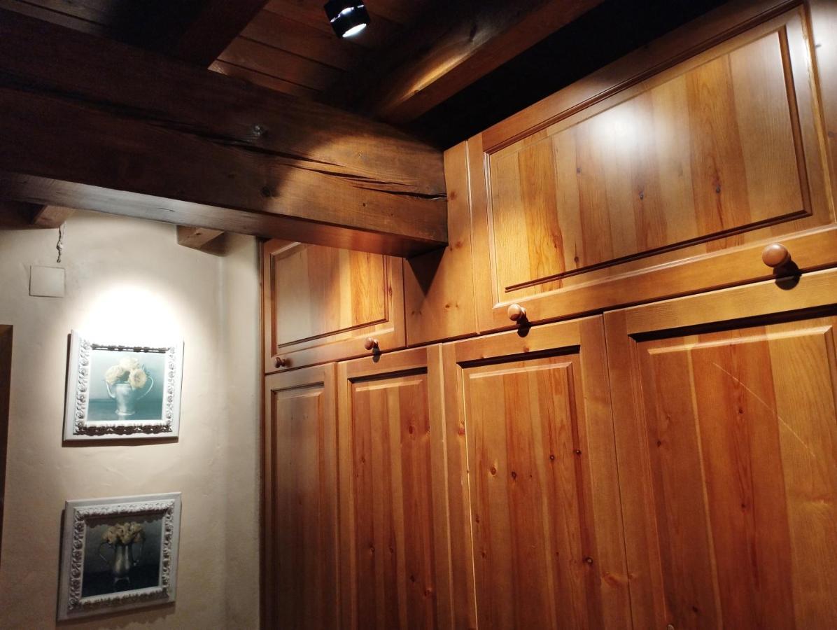 Esqui, Aigueestortes Y Boi-Tauell A Tus Pies En Ebrehogar Pla de l'Ermita Esterno foto
