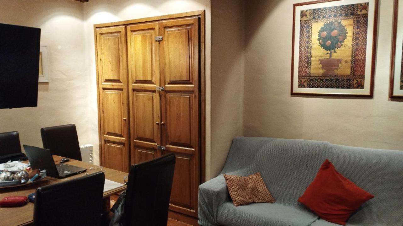 Esqui, Aigueestortes Y Boi-Tauell A Tus Pies En Ebrehogar Pla de l'Ermita Esterno foto